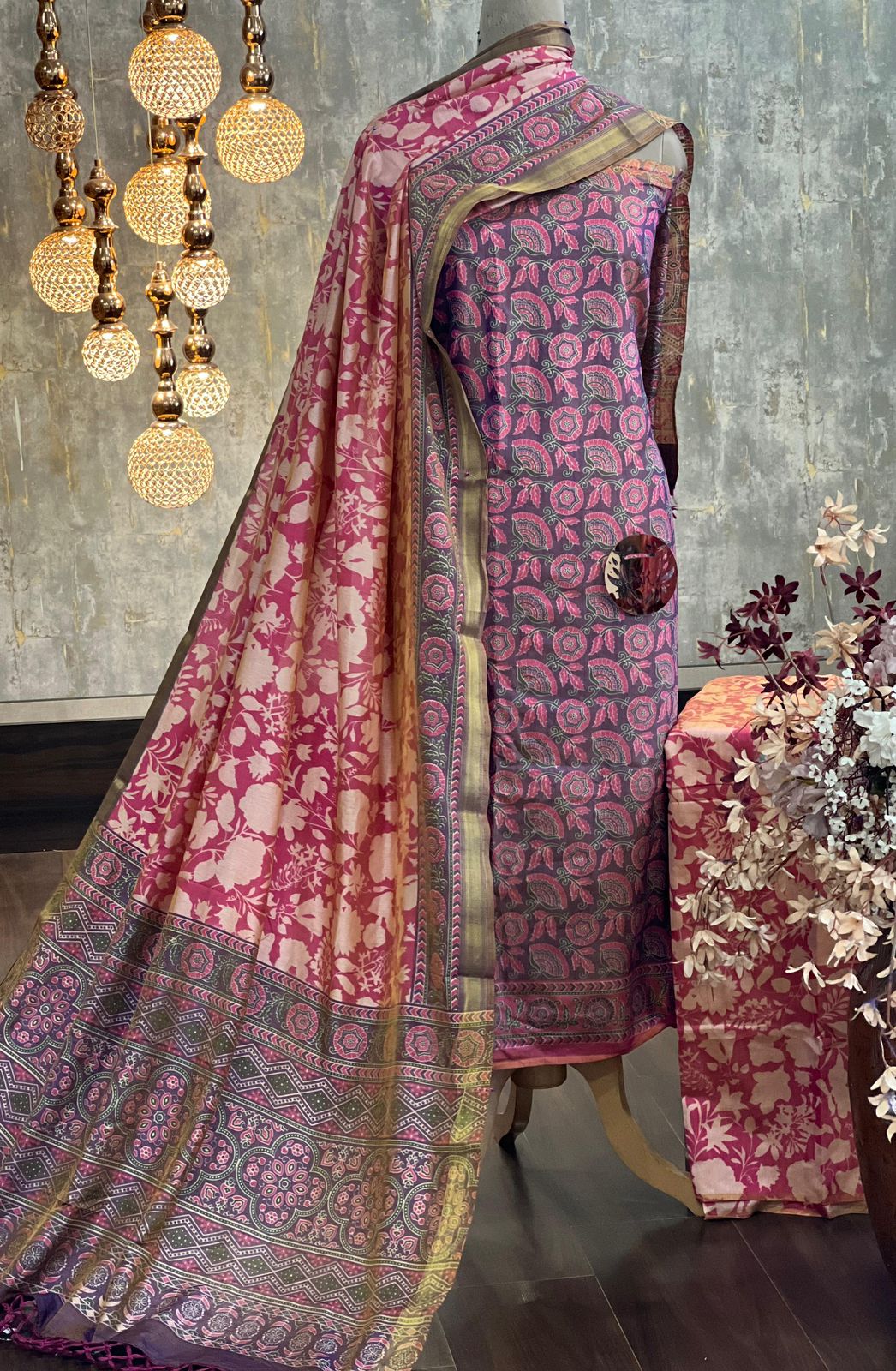 Exquisite Patola Printed Silk Suit Set with Zari Border