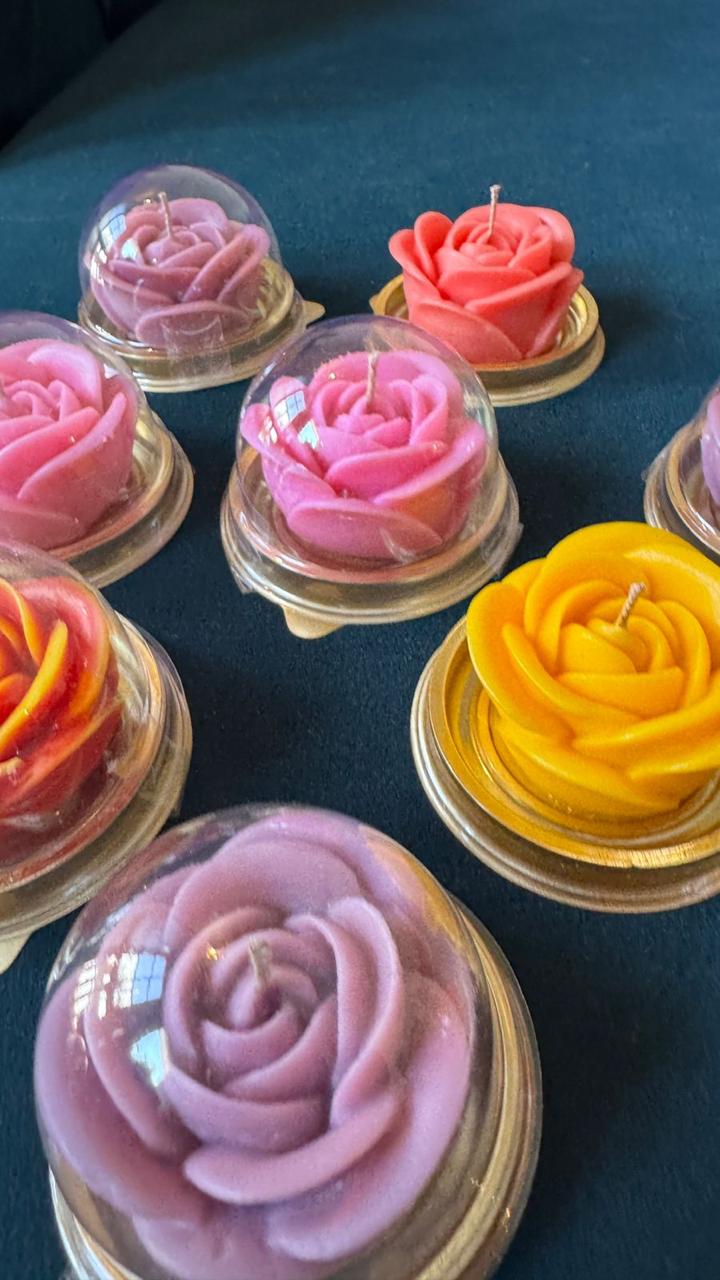 Elegant Rose Flower Scented Candles - Handcrafted & Decorative